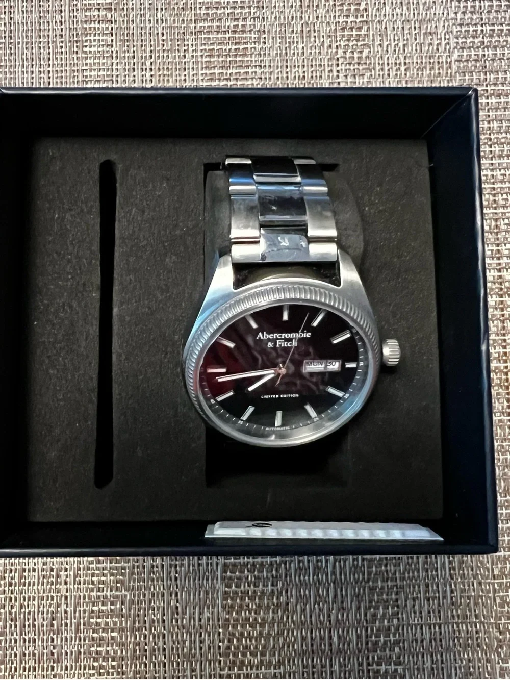 Abercrombie & Fitch Limited Edition unisex watch